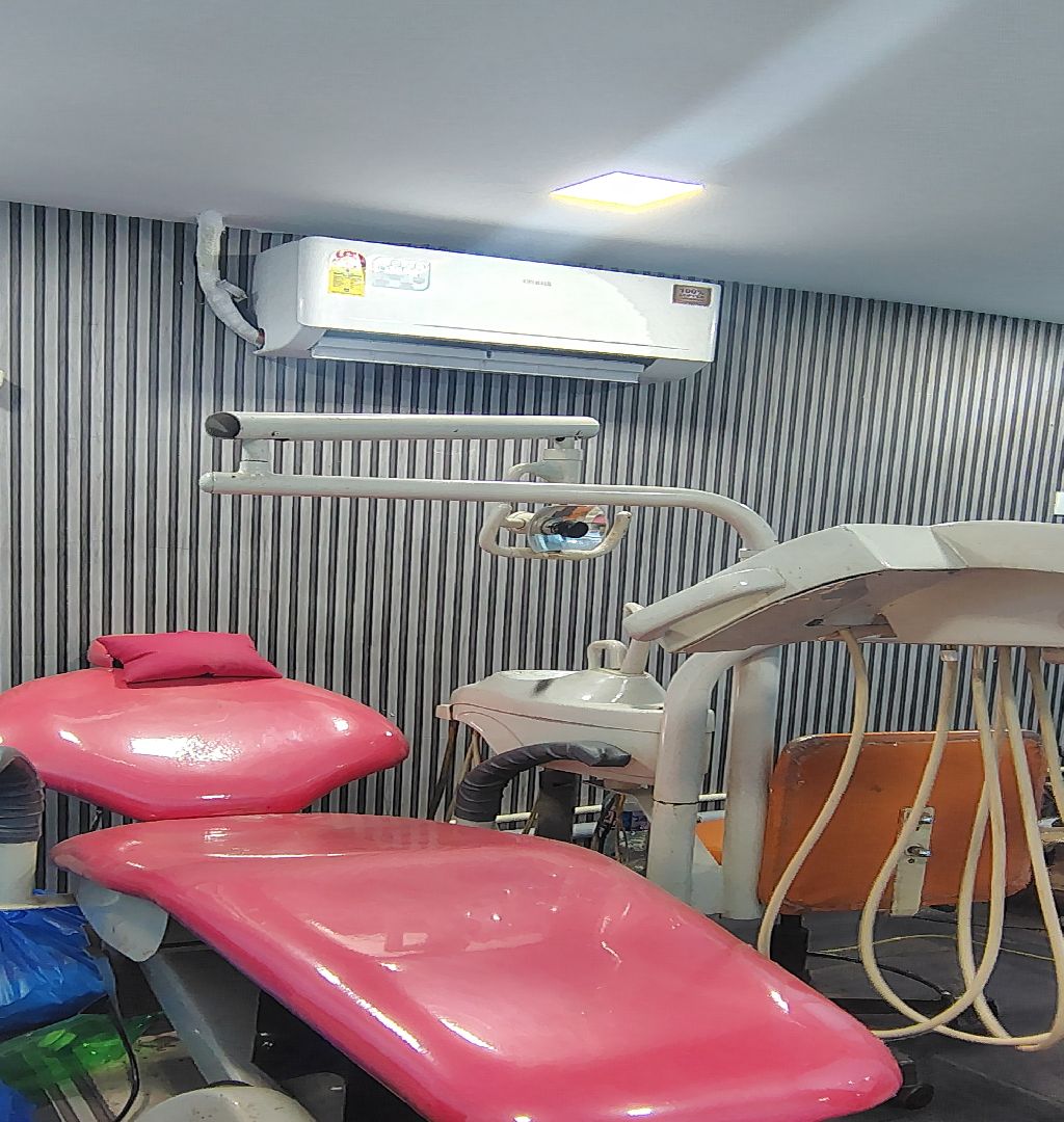 Running MultiSpecialty Clinic Raising Funds In Mumbai