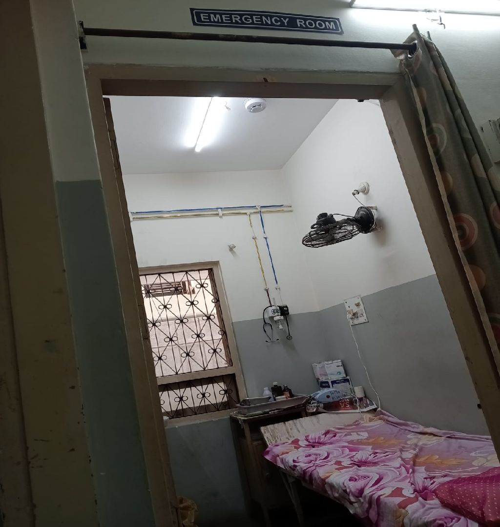 Very profitable Nursing Home & Clinic For Sale In Bangalore-SL014345-5