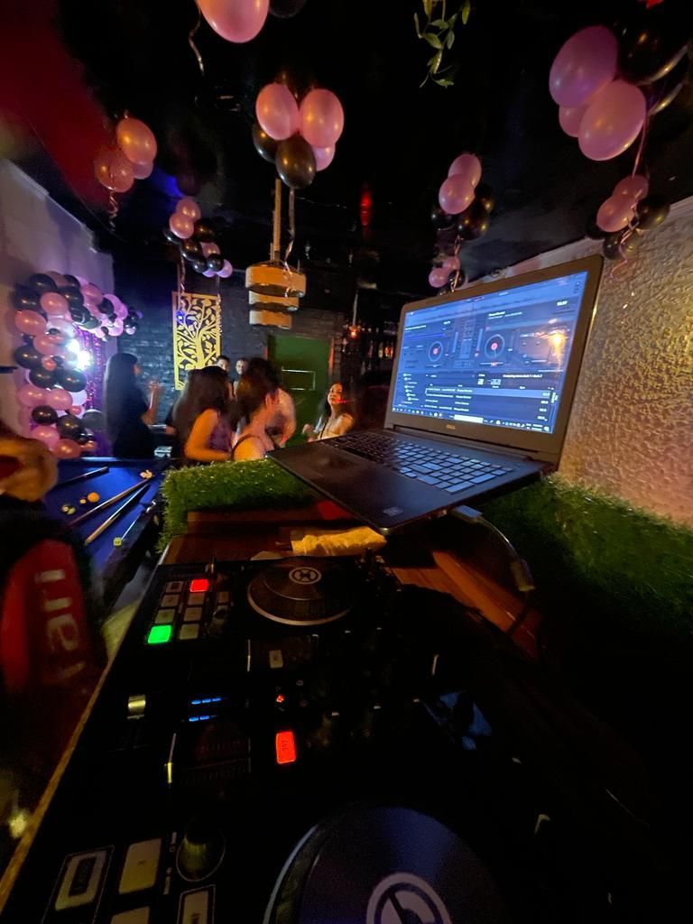 Hookah Lounge With Rooftop For Sale In Delhi-SL013335-1