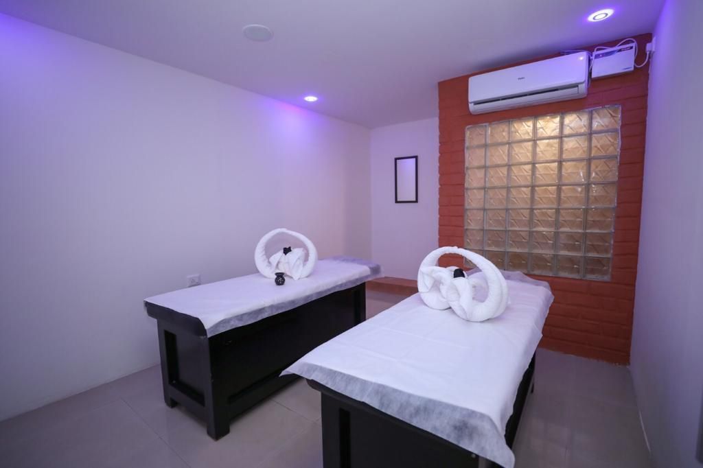 Established Spa Business For Sale In Bangalore-SL012895-0