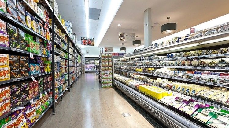 Inviting Sleeping Partners to Start Supermarket Business-SL010890-1